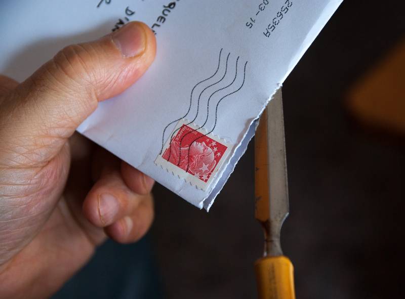 une boîte pour recevoir du courrier à Lyon